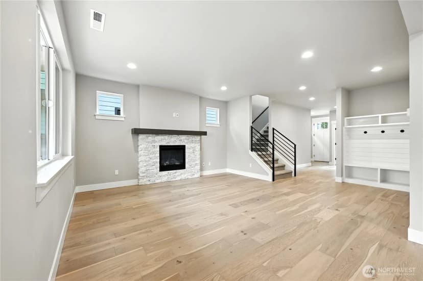 Property photo for 19128 Meridian Drive Se #cw 05, Bothell photo 13
