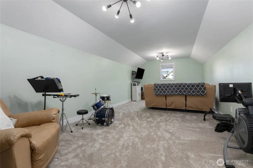 Property photo for 1792 Bradley Road, Lynden photo 25
