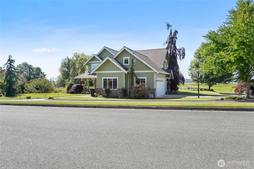Property photo for 1792 Bradley Road, Lynden photo 3