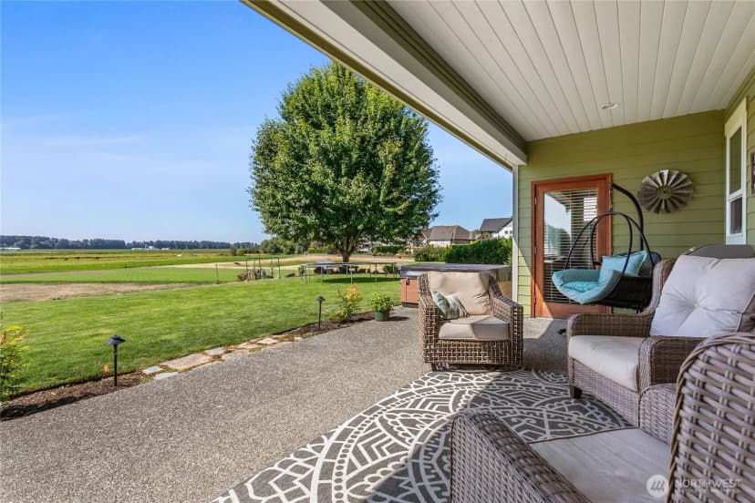Property photo for 1792 Bradley Road, Lynden photo 31