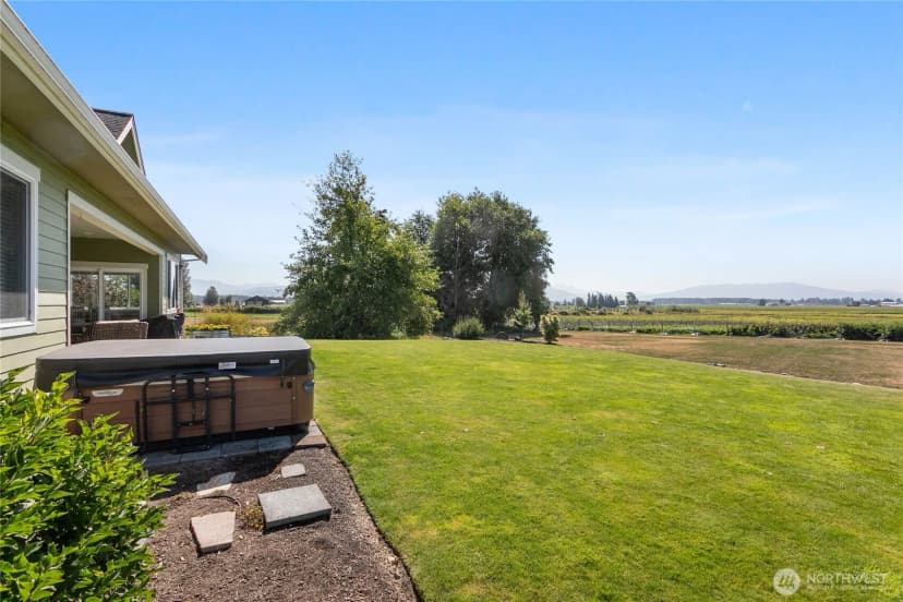 Property photo for 1792 Bradley Road, Lynden photo 33