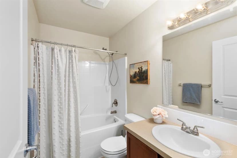 Property photo for 25879 Arklow Place Ne, Kingston photo 23