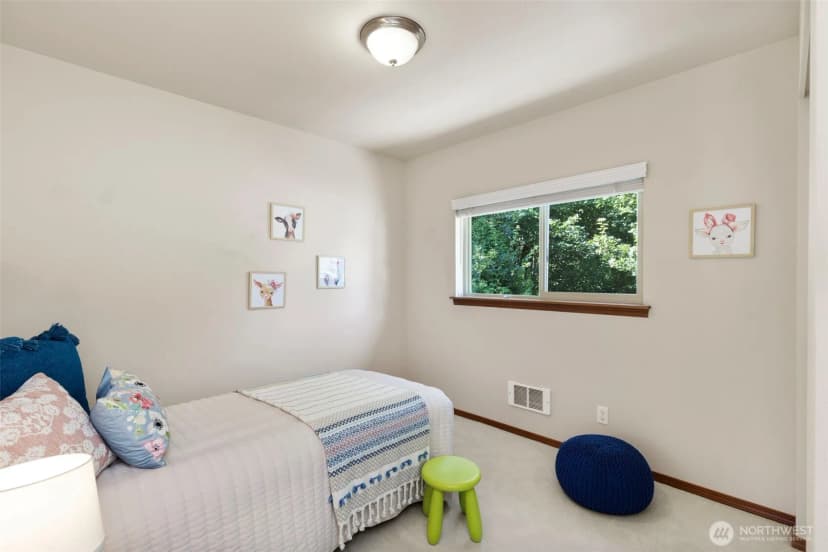 Property photo for 25879 Arklow Place Ne, Kingston photo 20