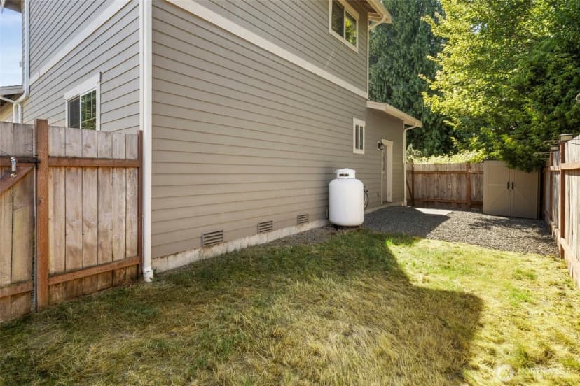 Property photo for 25879 Arklow Place Ne, Kingston photo 27