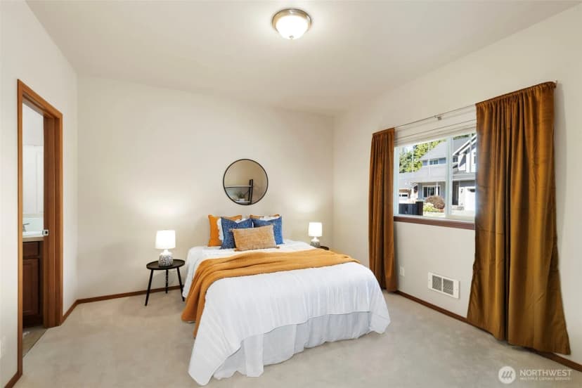 Property photo for 25879 Arklow Place Ne, Kingston photo 14