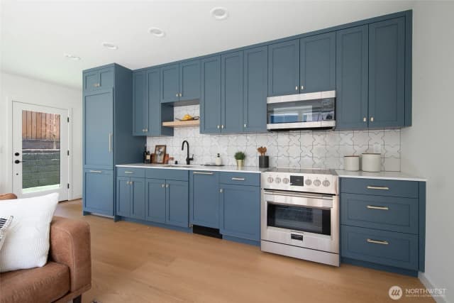 Property photo for 3637 34th Avenue W, Seattle photo 5