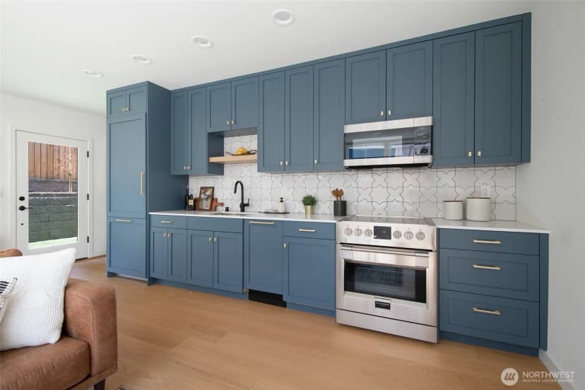 Property photo for 3637 34th Avenue W, Seattle photo 5