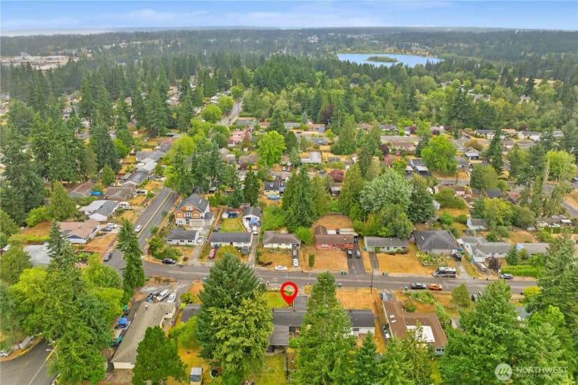 Property photo for 2115 N 192nd Street, Shoreline photo 30
