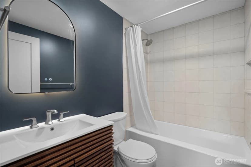 Property photo for 2115 N 192nd Street, Shoreline photo 16