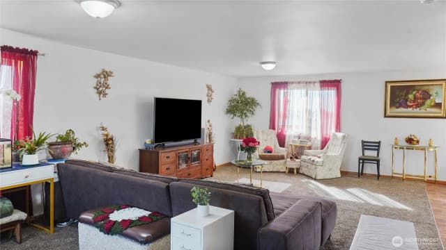 Property photo for 905 Sunstone Court, Othello photo 3