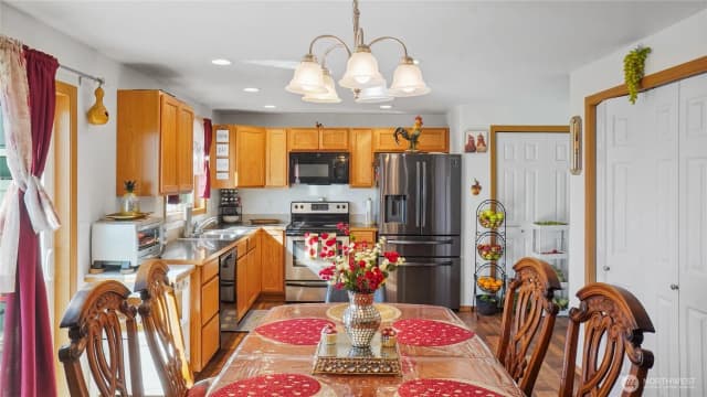 Property photo for 905 Sunstone Court, Othello photo 2