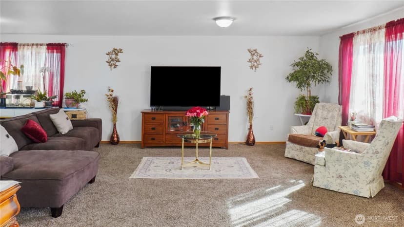 Property photo for 905 Sunstone Court, Othello photo 16