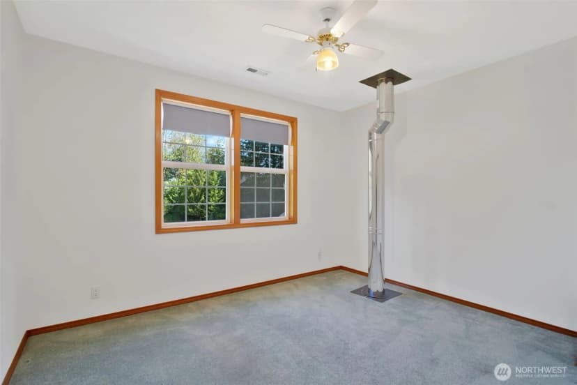 Property photo for 135 Apling Drive, Toledo photo 22