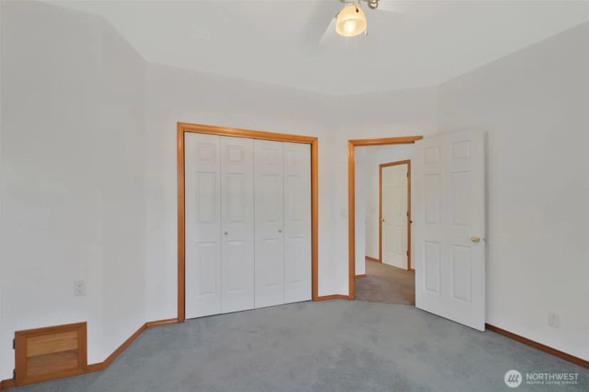 Property photo for 135 Apling Drive, Toledo photo 23