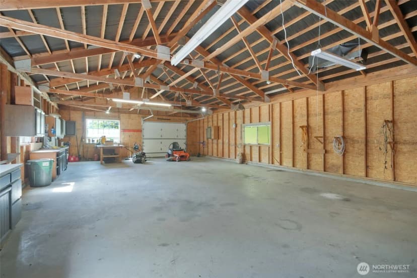 Property photo for 135 Apling Drive, Toledo photo 31