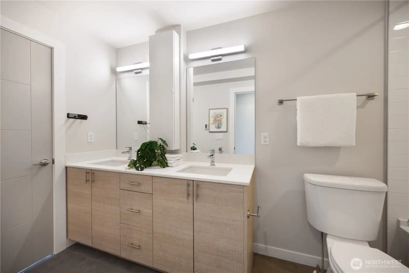 Property photo for 521 Nw 70th Street, Seattle photo 17