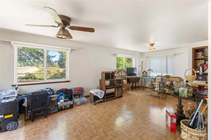 Property photo for 6102 257th Street E, Graham photo 7