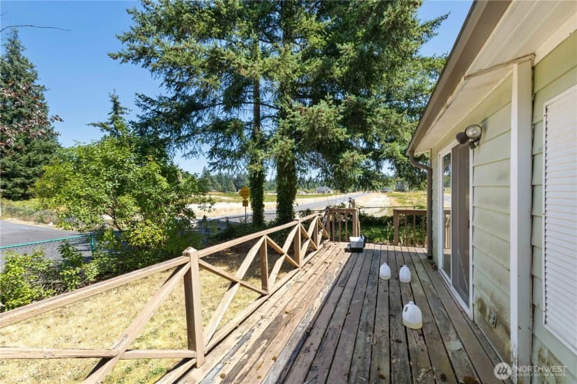 Property photo for 6102 257th Street E, Graham photo 19
