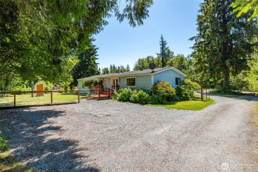 Property photo for 20758 Hartry Lane, Sedro Woolley