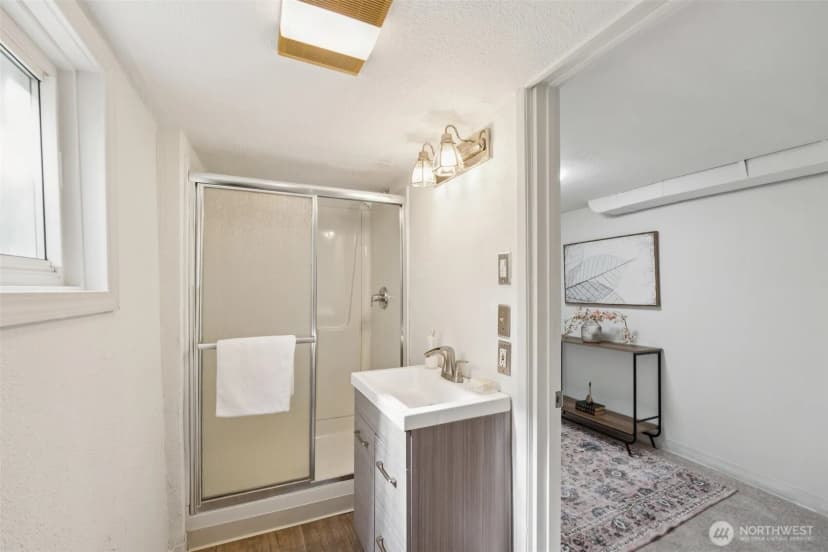 Property photo for 12635 Beacon Avenue S, Seattle photo 21