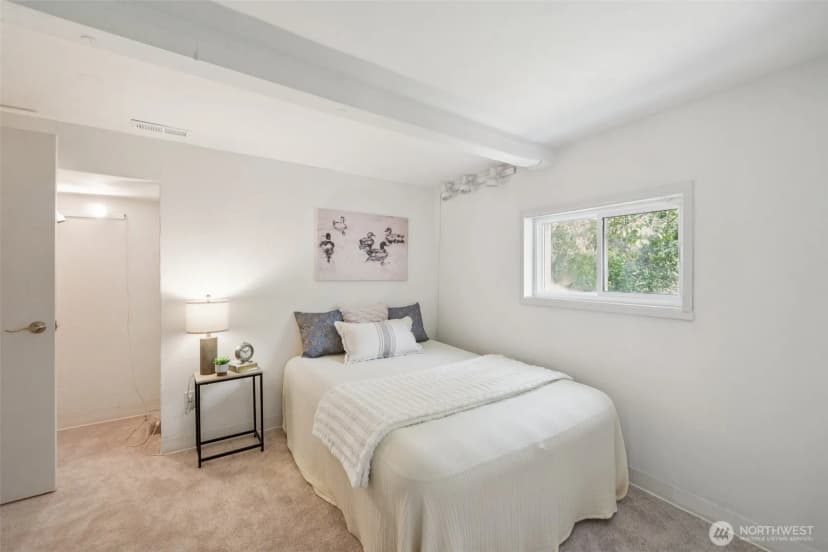 Property photo for 12635 Beacon Avenue S, Seattle photo 24