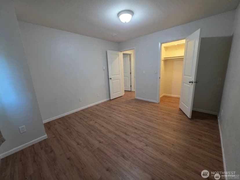 Property photo for 31500 33rd Place Sw #u101, Federal Way photo 13