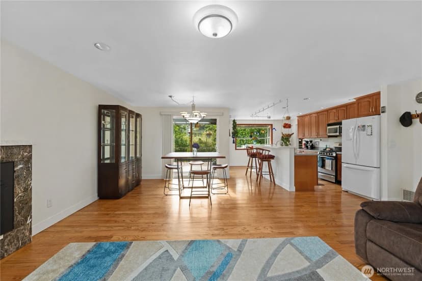 Property photo for 1224 170th Avenue Ne, Bellevue photo 11