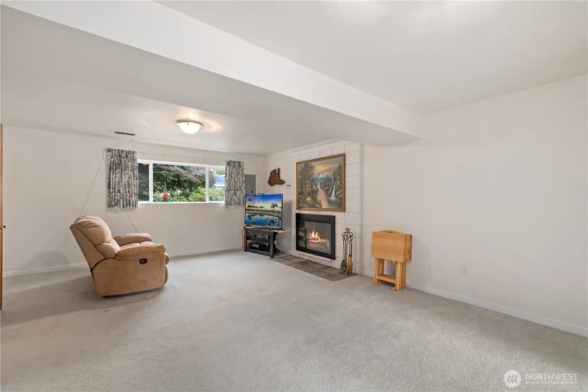 Property photo for 1224 170th Avenue Ne, Bellevue photo 23