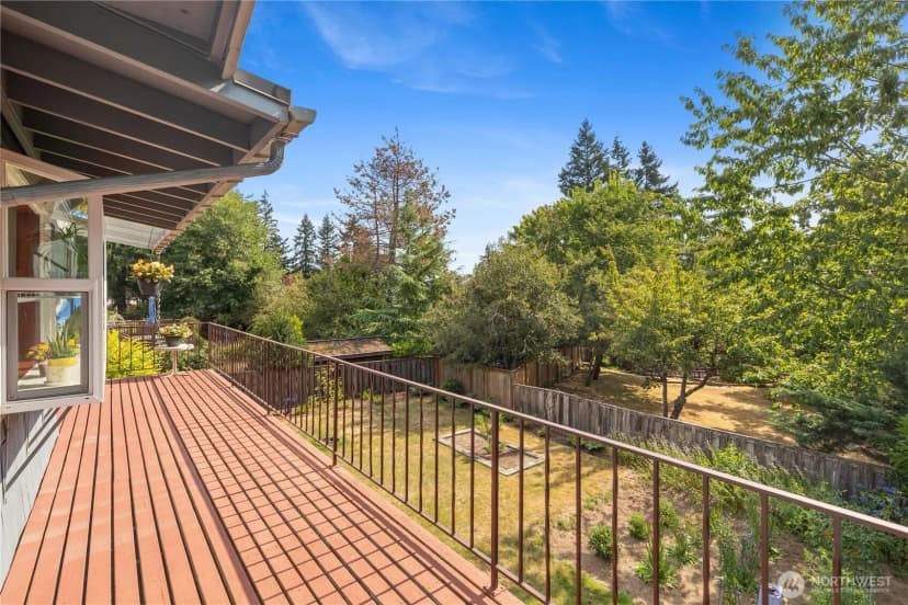 Property photo for 1224 170th Avenue Ne, Bellevue photo 31