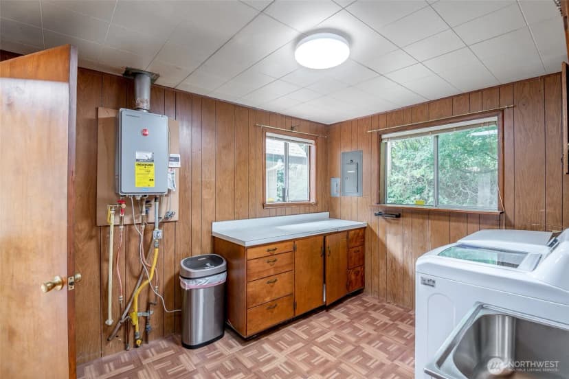 Property photo for 408 7th Avenue, Fox Island photo 14