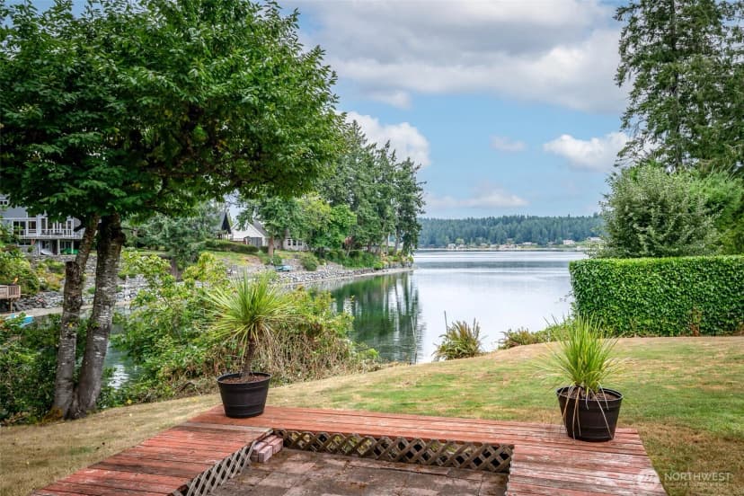 Property photo for 408 7th Avenue, Fox Island photo 2