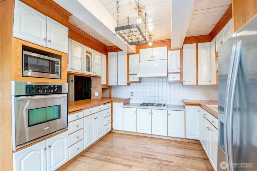 Property photo for 408 7th Avenue, Fox Island photo 11