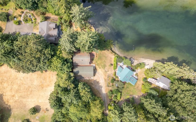Property photo for 408 7th Avenue, Fox Island photo 27