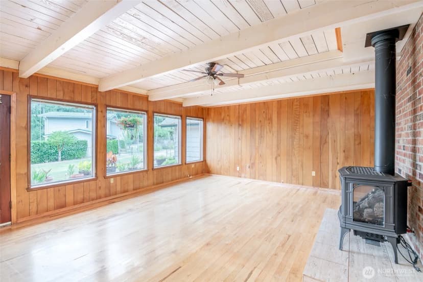 Property photo for 408 7th Avenue, Fox Island photo 8