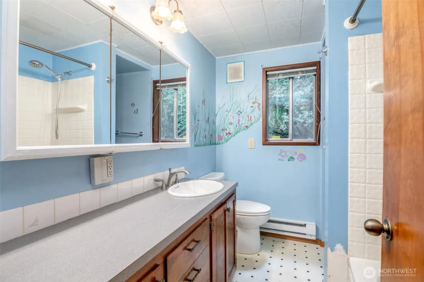 Property photo for 408 7th Avenue, Fox Island photo 13