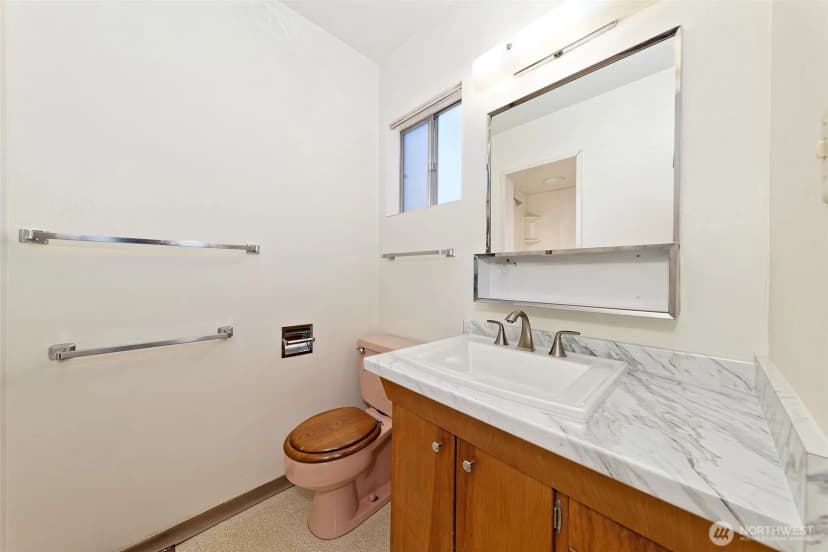 Property photo for 1205 W Harvard Avenue, Shelton photo 11