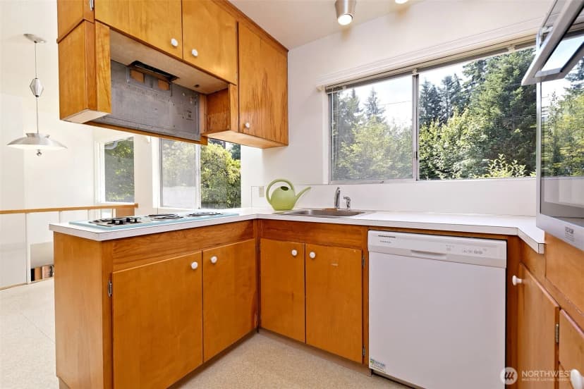 Property photo for 1205 W Harvard Avenue, Shelton photo 6