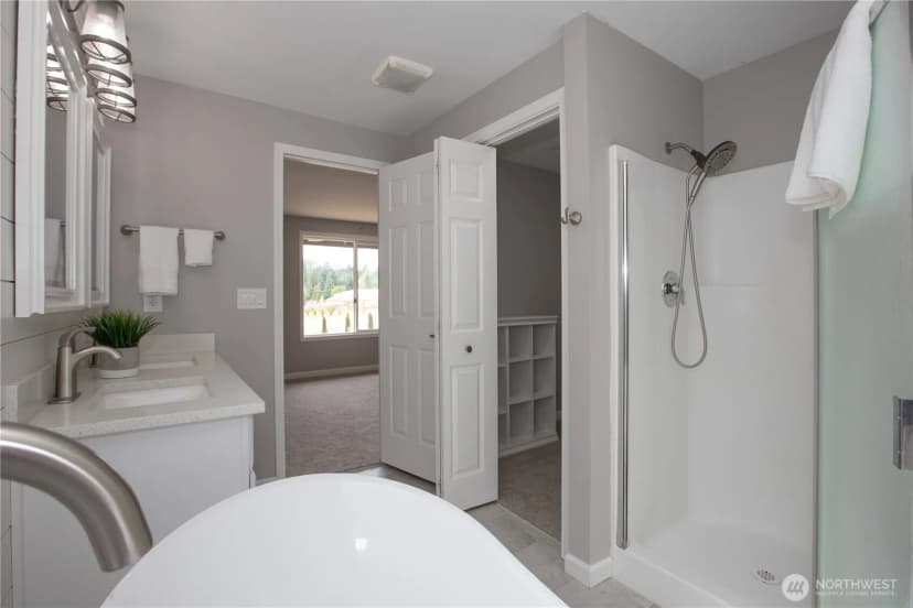 Property photo for 10525 Tracie Court Sw, Olympia photo 24