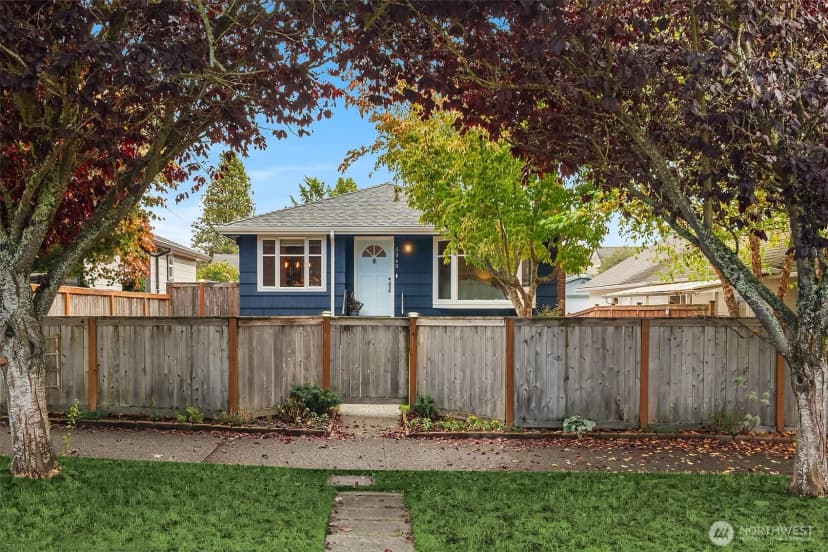 Property photo for 6040 49th Avenue Sw, Seattle photo 36