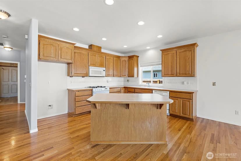 Property photo for 14715 146th Avenue E, Orting photo 8