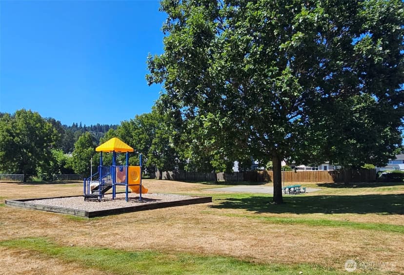 Property photo for 14715 146th Avenue E, Orting photo 38