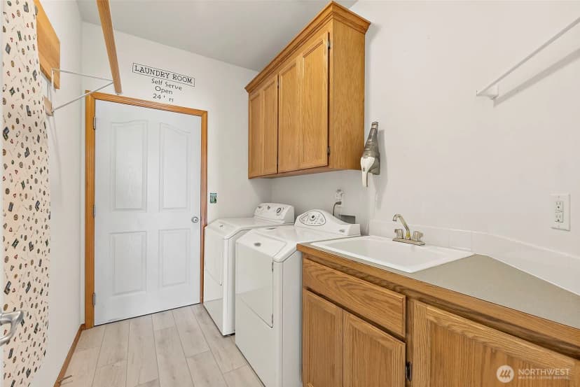 Property photo for 14715 146th Avenue E, Orting photo 33