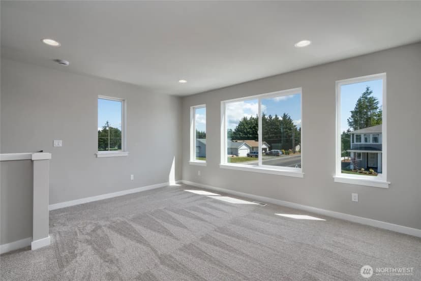 Property photo for 2213 168th Place Ne, Marysville photo 7