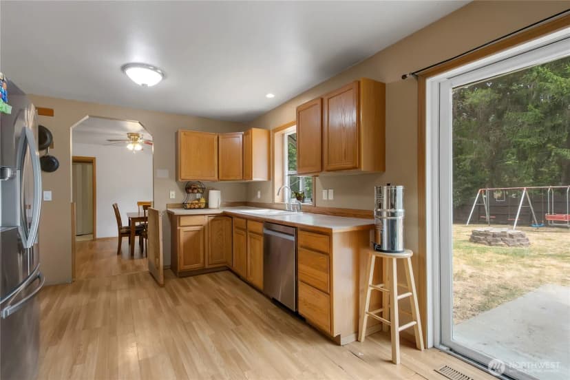 Property photo for 8726 Foxglove Court Se, Yelm photo 10