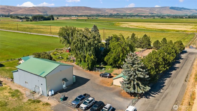 Property photo for 2520 No 6 Road, Ellensburg photo 34