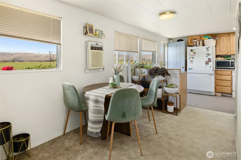 Property photo for 2520 No 6 Road, Ellensburg photo 31