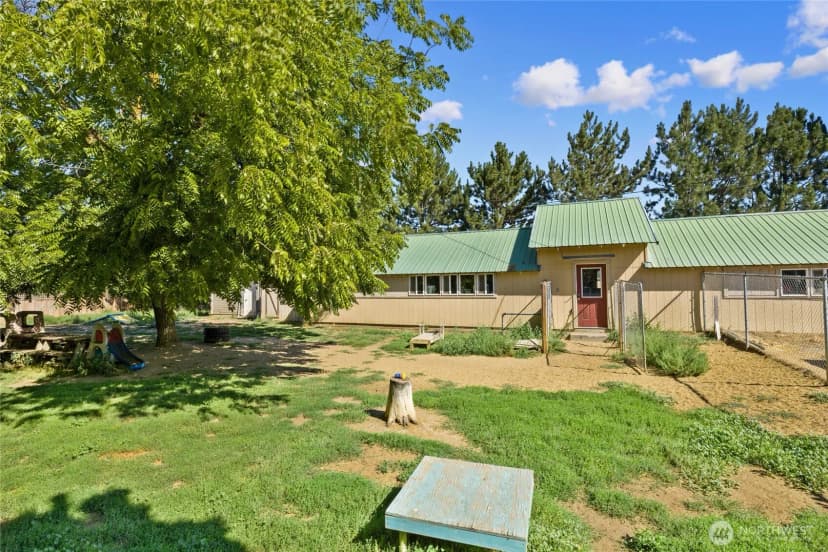 Property photo for 2520 No 6 Road, Ellensburg photo 36