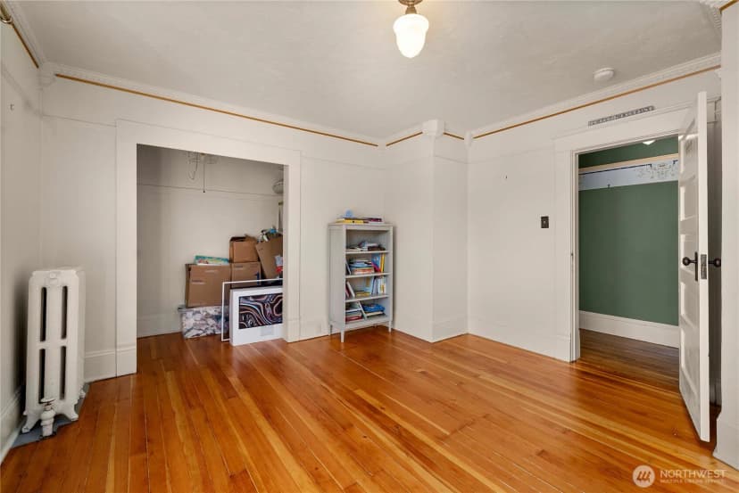 Property photo for 703 E Street, Centralia photo 21