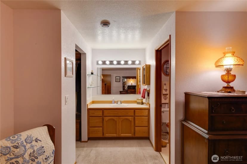 Property photo for 399 Tilingit Place, La Conner photo 19