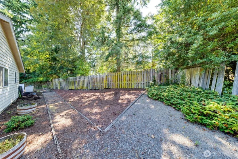 Property photo for 399 Tilingit Place, La Conner photo 30